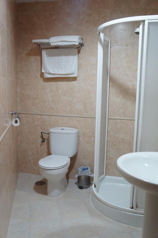 Hostal La Conilena Conil De La Frontera Kamer foto